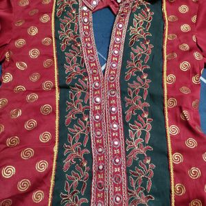 Deep Back Kurta Set