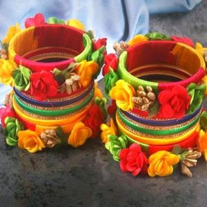 Malti Thread Bangles Set