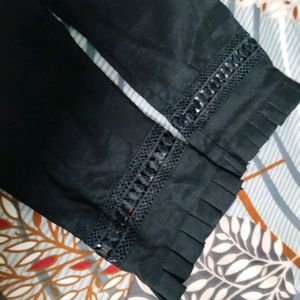 Women Black Straight Trousers