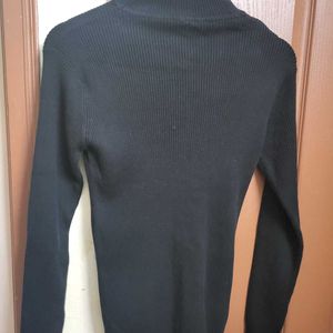 Denison Ribbed Neck Sweater