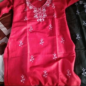 Women New Chicken Embroidery Kurta