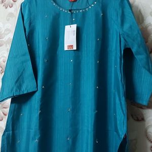 W Brand Kurta For Ladies..