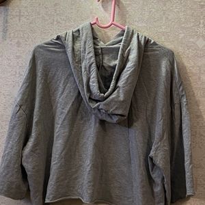 H&M Light Grey Sweatshirt