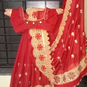 A Beautiful Saree With Heavy Work X Stiched Blouse