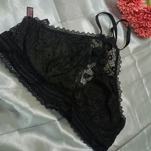 Victoria Secret Brassiere