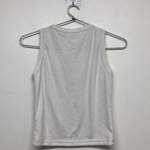 white tank