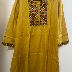 Navratri Special Mustard Top