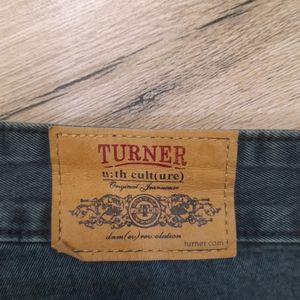 Turner Baggy Jeans  Size 38 SH0111