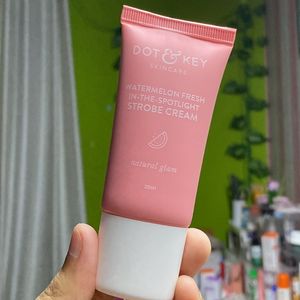 Dot & Key Watermelon Fresh Strobe Cream