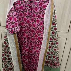 Floral Print Cotton Kurta Pant Set