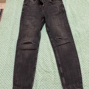 Black Body Fit Jean