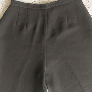 Women-Black Trousers