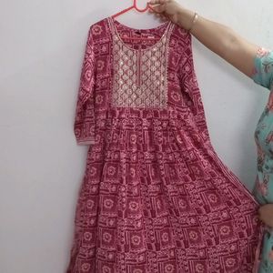 Nayra Cut Kurti set