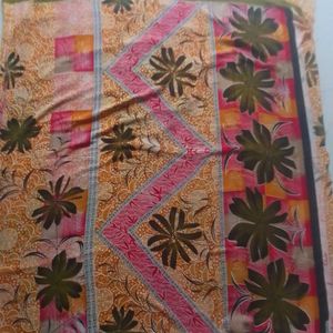 Floral Printed Sarees In Very Cheap Rate