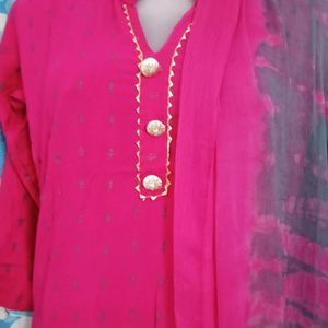 Kurta Set With Dupatta