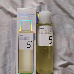 Numbuzin No. 5 Vitamin Boosting Essential Toner