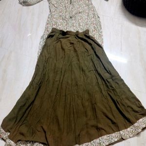 Women's Kurti And Fanny Skirt