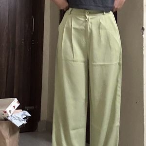 Pleated Pattern Pants