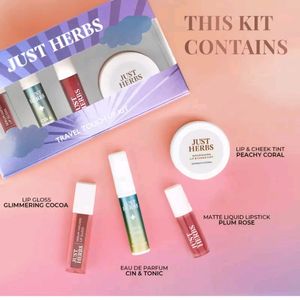 Free Delivery 🚚 Just Herbs Makeup Kit💞