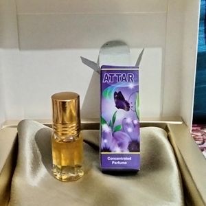 Combo Attar Pack 4 Pic Bottle With Premium Sandal