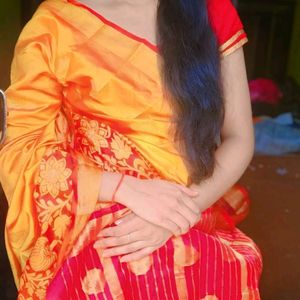 A Beautiful Saree  🩷🩵