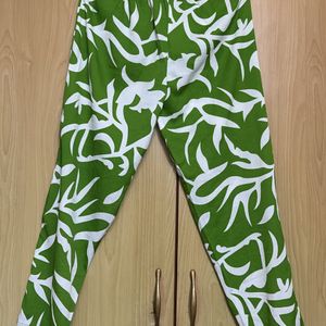 Green Abstract Cords Set