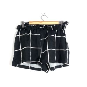 Black Checked Shorts(Women’s)