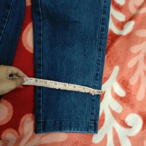 Straight Fit - 28 Waist Blue Jean