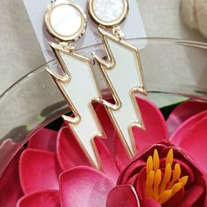 (₹99)Trendy Earrings