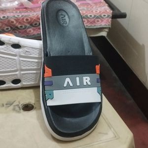 New Trendy Boys And Girls Flip Flops