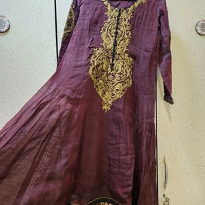 Beautiful KURTA with BLACK dupatta