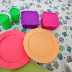 Tupperware Set