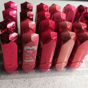 22 Lipstick Creamy And Smooth All In Dark Shade