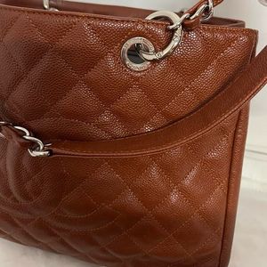 Chanel gst Cavier Leather