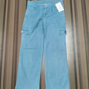 V-77 Size-32 Cargo Straight Women Denim Jeans