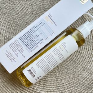 Iunik calendula cleansing oil