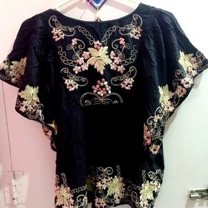 Women Black Floral Print Top