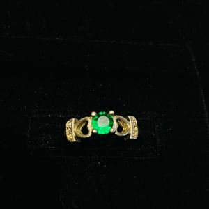 Green Stoned Ring With hearts on sides