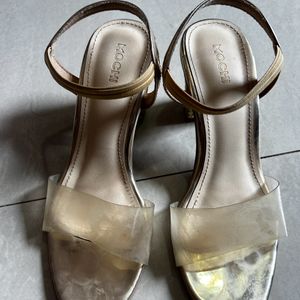 Mochi Women Gold Heels Sandal Size Euro 35(UK2)