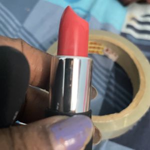 New Lipsticks From Swiss Beauty And Blue Heaven