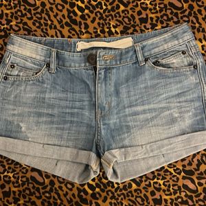 Authentic Vintage Finish Denim Shorts For Women