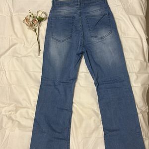 Forever 21 Denim (US 30) Ripped