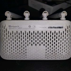 Mi R4CM Router