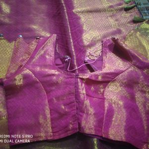 Beautiful Kanjivaram Saree With Blouse