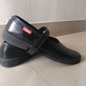 Bata Shoes Limited Edition Size 5 Best Condition