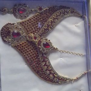 Beautiful Necklace With Mangtika Earrings