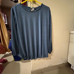 Women’s Blue Ballon Top