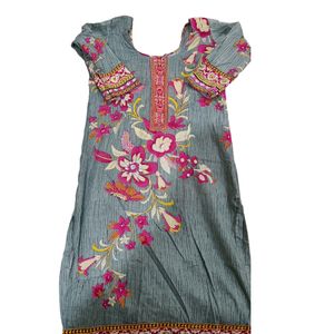 Women Kurta Grey-pink