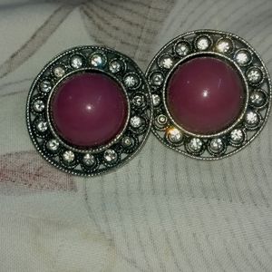 Set Of Two Studs