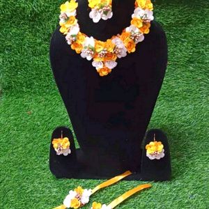 Haldi Flower Jewellery With Juda